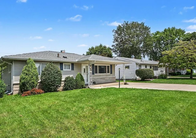 Photo 2 of Manufactured home for sale at 2633 Edison Rd, South Bend, IN 46615 | MLS# 202634055 | Listing updated on 2026-09-15