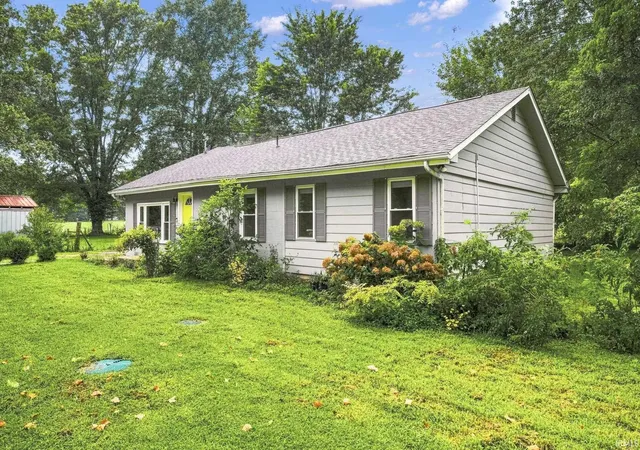 Photo 2 of Manufactured home for sale at 1426 S State Rd 135, Nashville, IN 47448 | MLS# 202634061 | Listing updated on 2026-09-16