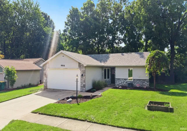 Photo 1 of Sale Pending at 9816 Mustang Dr, Fort Wayne, IN 46825 | MLS# 202634071 | Listing updated on 2026-08-21