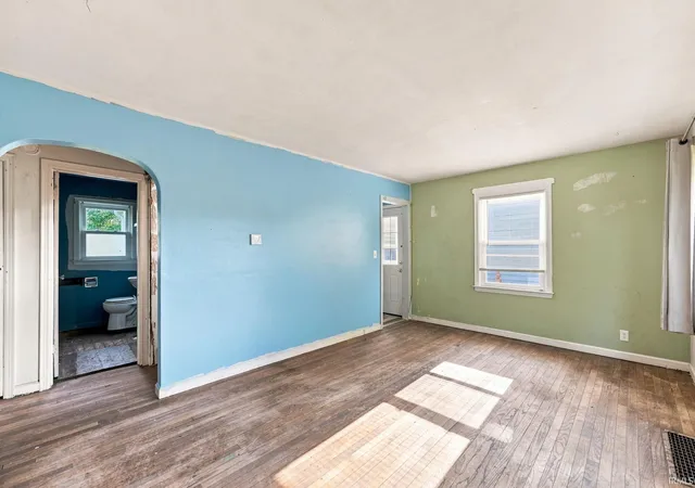 Photo 2 of Sale Pending at 910 Jackson Blvd, Rochester, IN 46975 | MLS# 202634086 | Listing updated on 2026-09-10