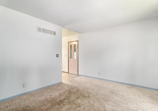 Photo 3 of Manufactured home for sale at 10910 Saint Wendel Rd, Evansville, IN 47720 | MLS# 202634087 | Listing updated on 2026-09-21