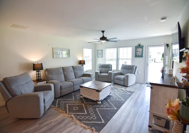 Photo 3 of Condo for sale at 2543 Pecan Tr, Evansville, IN 47715 | MLS# 202634089 | Listing updated on 2026-09-18