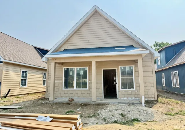 Photo 2 of Manufactured home for sale at 1580 W North St, Muncie, IN 47303 | MLS# 202634093 | Listing updated on 2026-08-20