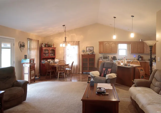 Photo 3 of Manufactured home for sale at 7844 Pauley Ct, Russiaville, IN 46979 | MLS# 202634094 | Listing updated on 2026-09-21