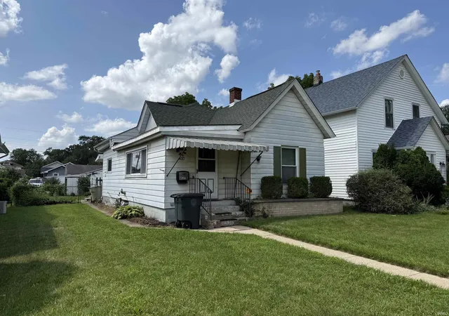 Photo 2 of Manufactured home for sale at 837 S 36th Street, South Bend, IN 46615 | MLS# 202634095 | Listing updated on 2026-09-14