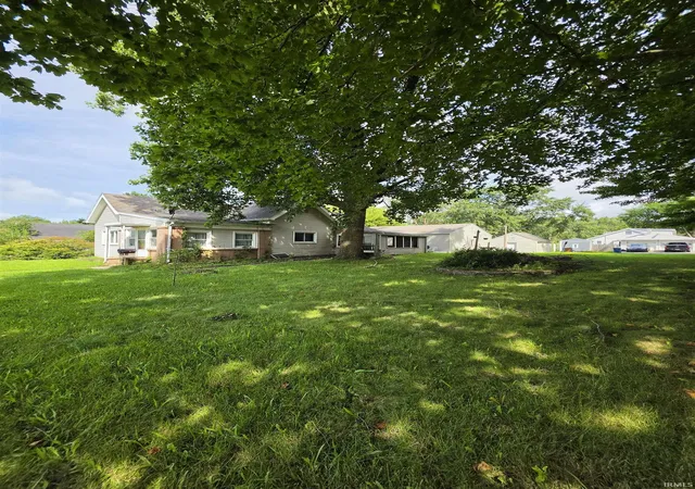 Photo 2 of Manufactured home for sale at 709 E Sherman St, Marion, IN 46952 | MLS# 202634099 | Listing updated on 2026-09-17
