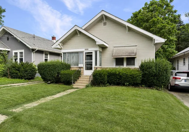 Photo 3 of Manufactured home for sale at 1310 E Washington St, Frankfort, IN 46041 | MLS# 202634101 | Listing updated on 2026-08-20