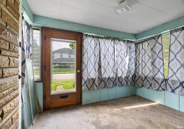 Photo 3 of Manufactured home for sale at 1310 E Washington St, Frankfort, IN 46041 | MLS# 202634101 | Listing updated on 2026-08-20