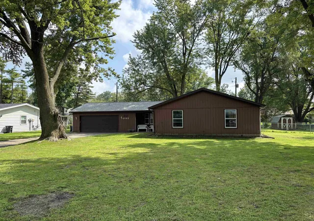 Photo 1 of Sale Pending at 5405 Fernwood Ave, Fort Wayne, IN 46809 | MLS# 202634106 | Listing updated on 2026-08-20