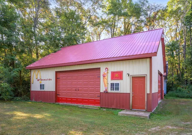 Photo 34 of Manufactured home for sale at 11817 E Edgewater Rd, Albany, IN 47320 | MLS# 202634118 | Listing updated on 2026-08-20