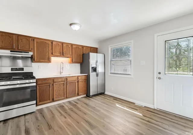 Photo 3 of Manufactured home for sale at 4606 Meadow Ln, South Bend, IN 46619 | MLS# 202634144 | Listing updated on 2026-09-11