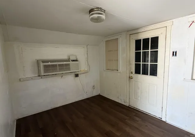 Photo 17 of Manufactured home for sale at 507 E S C St, Gas City, IN 46933 | MLS# 202634159 | Listing updated on 2026-09-13