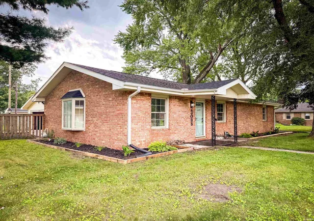 Photo 3 of Sale Pending at 23088 Janiper Dr, Elkhart, IN 46517 | MLS# 202634167 | Listing updated on 2026-09-11