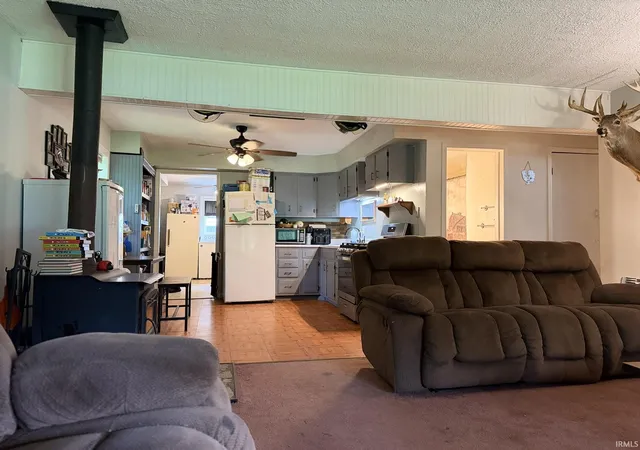 Photo 2 of Sale Pending at 3320 E State Rd 10 Hwy, Knox, IN 46534 | MLS# 202634190 | Listing updated on 2026-09-02