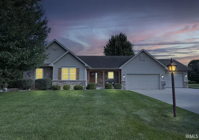Photo 2 of Sale Pending at 13510 Crestwicke Ct, Middlebury, IN 46540 | MLS# 202634193 | Listing updated on 2026-08-26