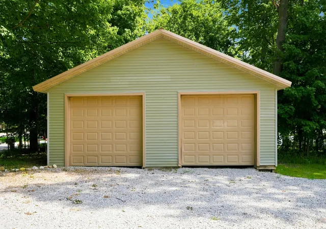 Photo 3 of Manufactured home for sale at 1080 North Shore Dr, Rome City, IN 46784 | MLS# 202634207 | Listing updated on 2026-09-17