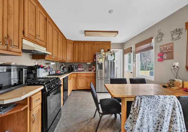 Photo 3 of Manufactured home for sale at 40 West Ct, Lafayette, IN 47909 | MLS# 202634211 | Listing updated on 2026-09-21