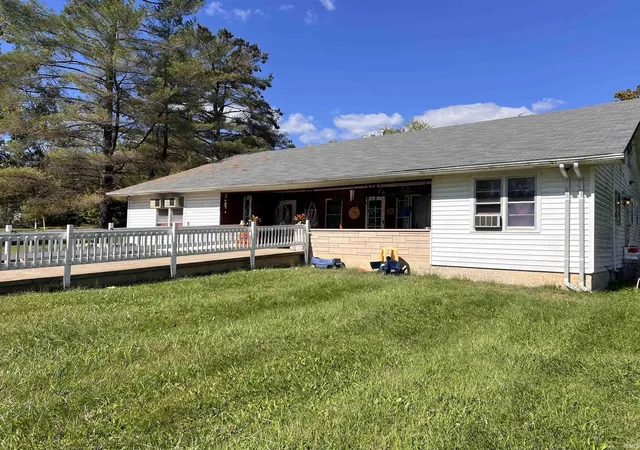 Photo 1 of Manufactured home for sale at 25 Jefferson St, Heltonville, IN 47436 | MLS# 202634215 | Listing updated on 2026-09-01