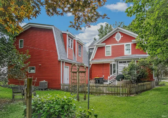 Photo 3 of Sale Pending at 310 W Spring St, Lagrange, IN 46761 | MLS# 202634217 | Listing updated on 2026-10-05