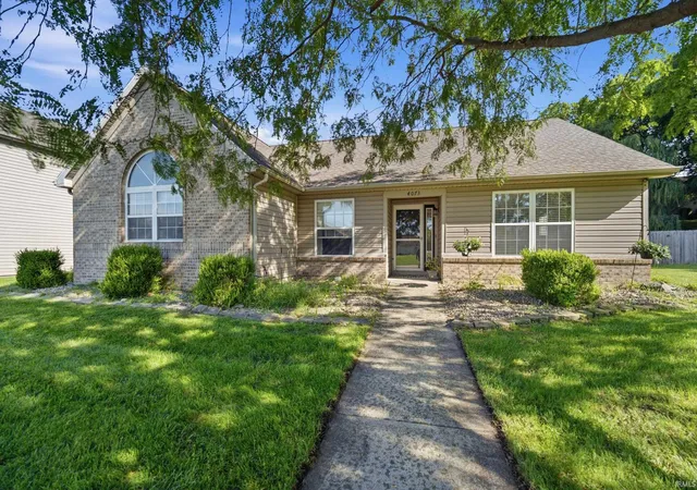 Photo 2 of Manufactured home for sale at 4073 Stergen Dr, Lafayette, IN 47909 | MLS# 202634221 | Listing updated on 2026-09-14