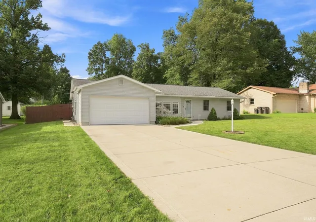 Photo 3 of Manufactured home for sale at 2123 Wayside Dr, Fort Wayne, IN 46818 | MLS# 202634223 | Listing updated on 2026-09-17