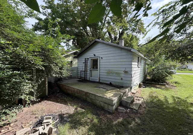 Photo 3 of Sale Pending at 54409 Silver St, Elkhart, IN 46514 | MLS# 202634228 | Listing updated on 2026-08-23