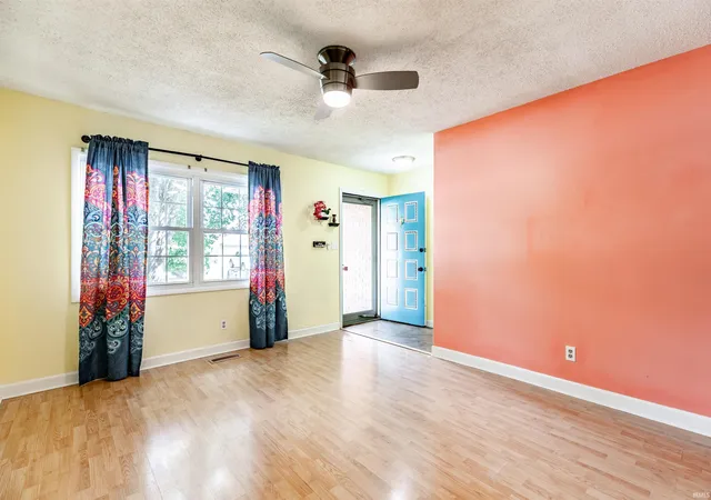 Photo 3 of Sale Pending at 4601 Greencove Ave, Evansville, IN 47714 | MLS# 202634236 | Listing updated on 2026-10-02