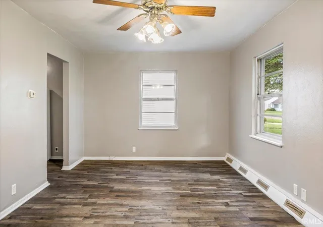 Photo 3 of Manufactured home for sale at 1906 E 24Th St, Muncie, IN 47302 | MLS# 202634249 | Listing updated on 2026-09-17