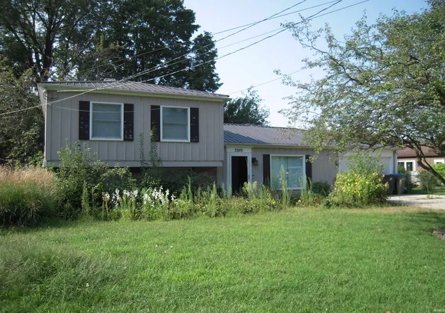Photo 1 of Sale Pending at 3505 Wood St, Elkhart, IN 46516 | MLS# 202634252 | Listing updated on 2026-09-14