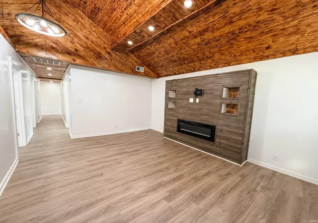 Photo 4 of Manufactured home for sale at 224 Madison Ave, Peru, IN 46970 | MLS# 202634265 | Listing updated on 2026-08-25