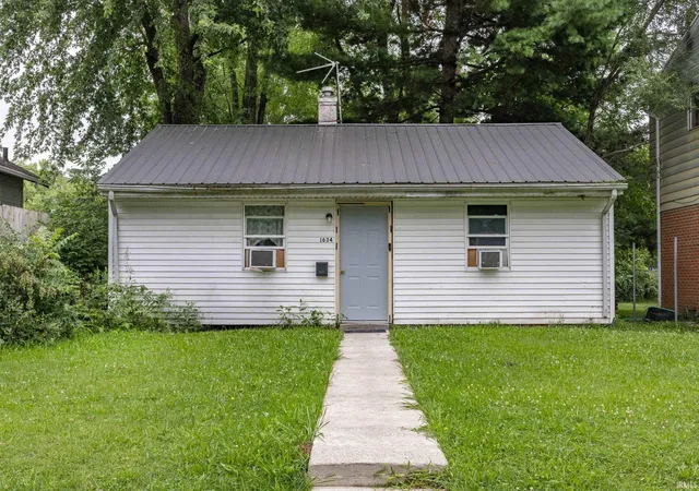 Photo 1 of Manufactured home for sale at 1634 N Olive St, South Bend, IN 46628 | MLS# 202634295 | Listing updated on 2026-08-21