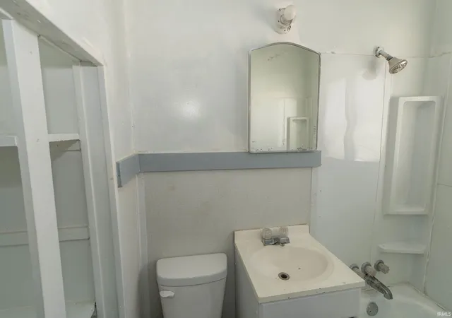 Photo 4 of Manufactured home for sale at 1634 N Olive St, South Bend, IN 46628 | MLS# 202634295 | Listing updated on 2026-10-09