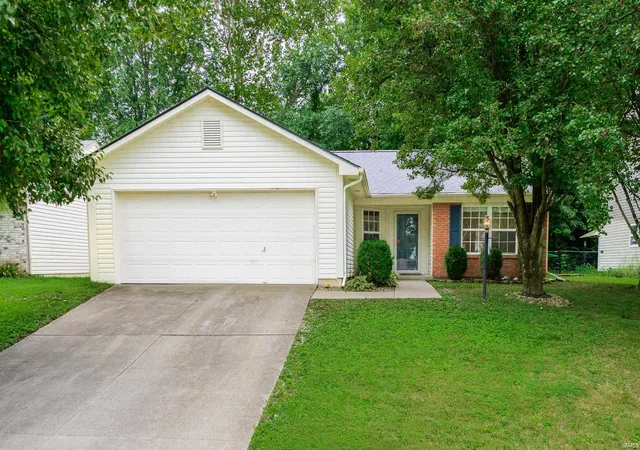 Photo 1 of Manufactured home for sale at 1529 W Edinburgh Bnd, Bloomington, IN 47403 | MLS# 202634307 | Listing updated on 2026-09-09