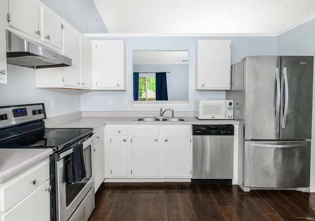 Photo 4 of Manufactured home for sale at 1529 W Edinburgh Bnd, Bloomington, IN 47403 | MLS# 202634307 | Listing updated on 2026-09-09