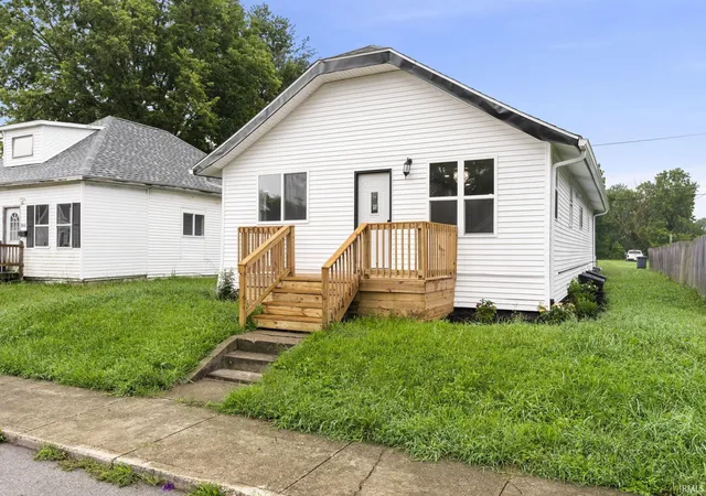 Photo 3 of Manufactured home for sale at 905 E Richmond St, Kokomo, IN 46901 | MLS# 202634326 | Listing updated on 2026-08-21