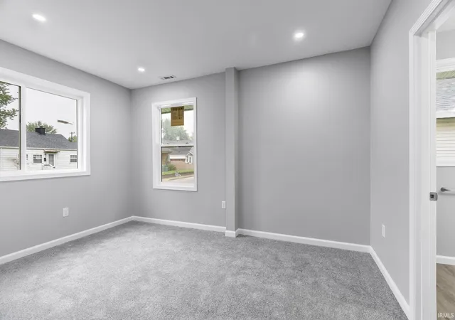 Photo 3 of Manufactured home for sale at 905 E Richmond St, Kokomo, IN 46901 | MLS# 202634326 | Listing updated on 2026-10-02