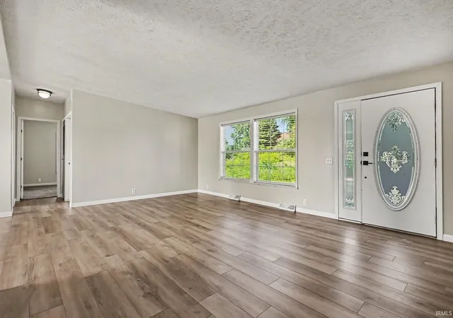 Photo 3 of Manufactured home for sale at 2256 S 775 W Rd, Mentone, IN 46539 | MLS# 202634352 | Listing updated on 2026-09-08