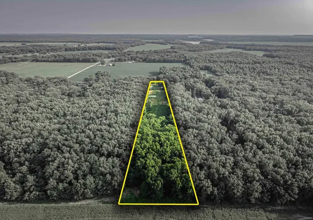 Photo 2 of Sale Pending at 4911 Slim Pond Rd, Mount Vernon, IN 47620 | MLS# 202634363 | Listing updated on 2026-09-15
