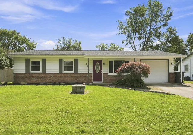 Photo 1 of Sale Pending at 8312 Santa Fe Trl, Fort Wayne, IN 46815 | MLS# 202634368 | Listing updated on 2026-09-03