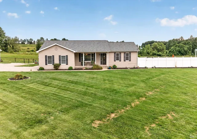 Photo 1 of Sale Pending at 2108 E Antioch Rd, Bloomfield, IN 47424 | MLS# 202634369 | Listing updated on 2026-08-24