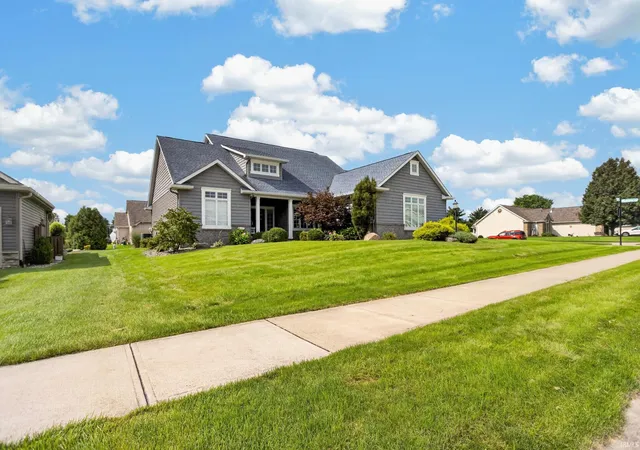 Photo 2 of Manufactured home for sale at 601 Brittania Dr, Huntington, IN 46750 | MLS# 202634380 | Listing updated on 2026-09-16