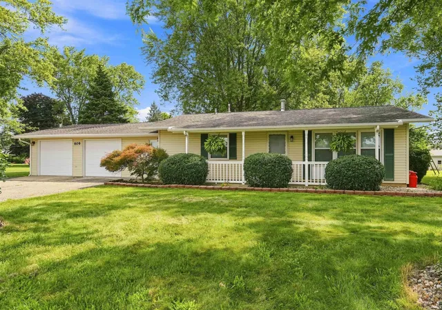 Photo 1 of Manufactured home for sale at 609 State Road 13, North Manchester, IN 46962 | MLS# 202634393 | Listing updated on 2026-08-24