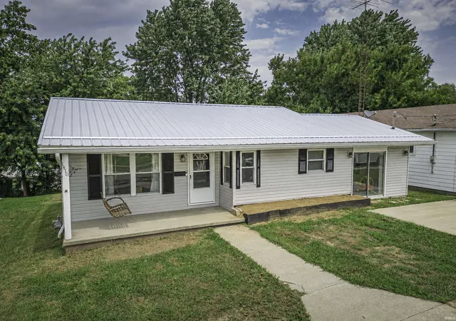 Photo 1 of Manufactured home for sale at 1410 E Poplar St, Petersburg, IN 47567 | MLS# 202634403 | Listing updated on 2026-09-03