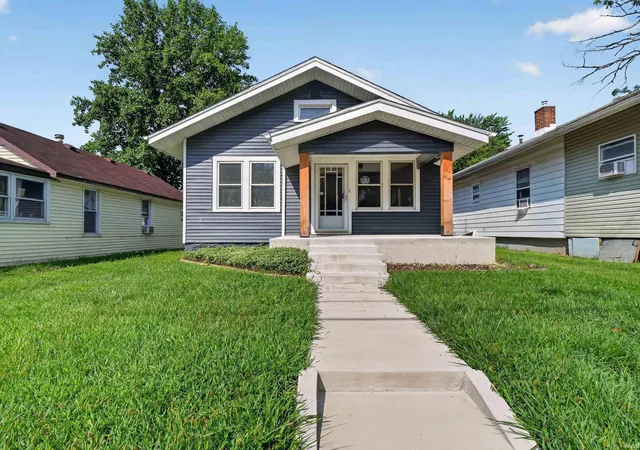 Photo 1 of Manufactured home for sale at 2019 Saint Marys Ave, Fort Wayne, IN 46808 | MLS# 202634406 | Listing updated on 2026-09-15