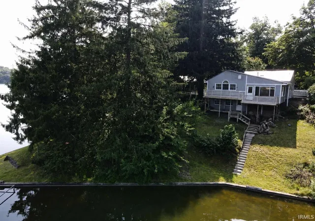 Photo 3 of Sale Pending at 9142 E Koher Rd, Syracuse, IN 46567 | MLS# 202634408 | Listing updated on 2026-09-09
