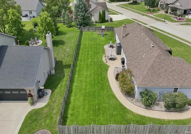 Photo 3 of Sale Pending at 1232 Willowind Trl, Fort Wayne, IN 46845 | MLS# 202634417 | Listing updated on 2026-08-28