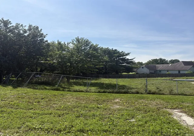 Photo 2 of Land for sale at 9401 Stagecoach Dr, Fort Wayne, IN 46804 | MLS# 202634418 | Listing updated on 2026-08-22