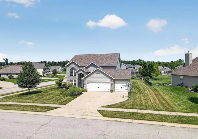 Photo 1 of Sale Pending at 11128 Arranmore Cvs, Roanoke, IN 46783 | MLS# 202634422 | Listing updated on 2026-10-09