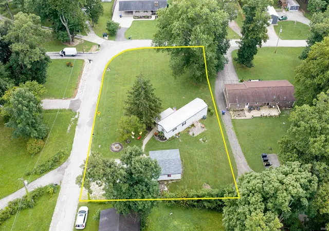 Photo 2 of Manufactured home for sale at 3660 S Woods Ave, Bloomington, IN 47403 | MLS# 202634442 | Listing updated on 2026-08-24