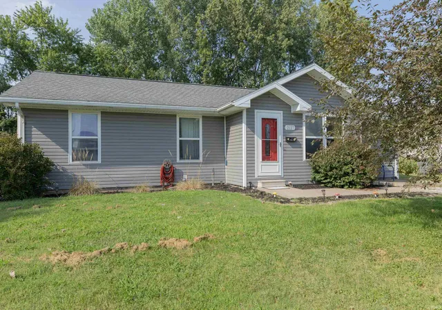 Photo 2 of Manufactured home for sale at 2127 W Buena Vista Rd, Evansville, IN 47720 | MLS# 202634458 | Listing updated on 2026-09-15